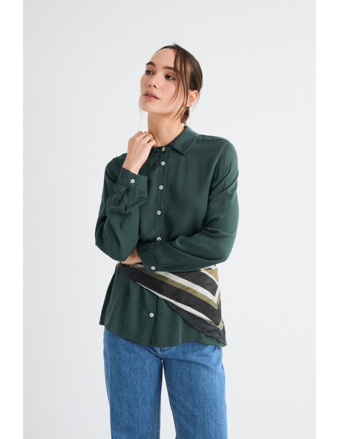 Pañuelo de seda Mus & Bombon Dryade verde – vista 3